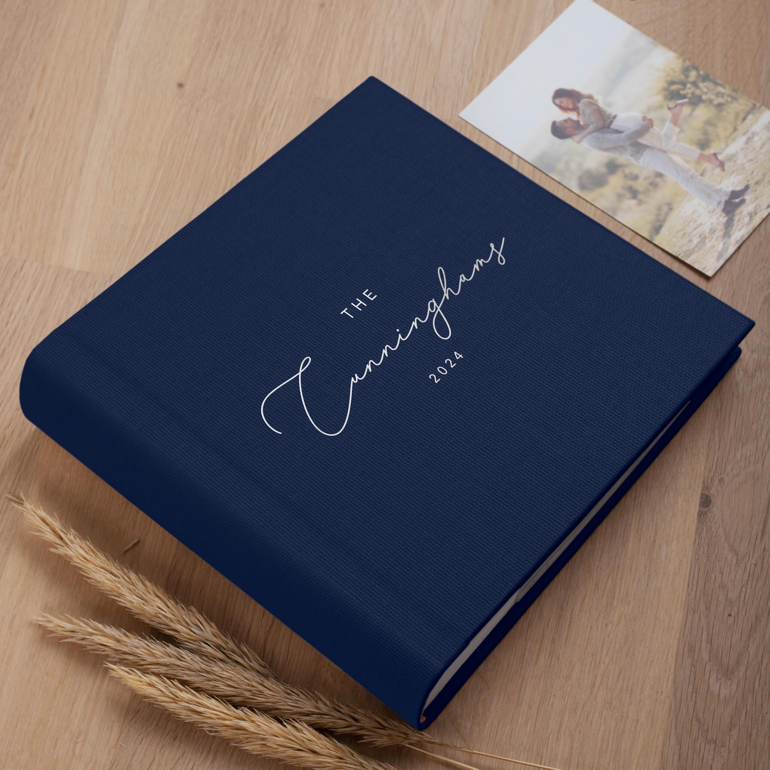 Photo Album with Sleeves for 200 4x6 Photos - Image 2